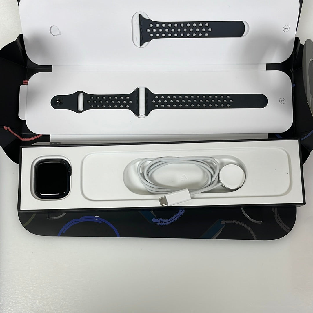 Apple Watch Series 7 Nike GPS + Cellular 41MM Midnight Pristine Condition REF#53943