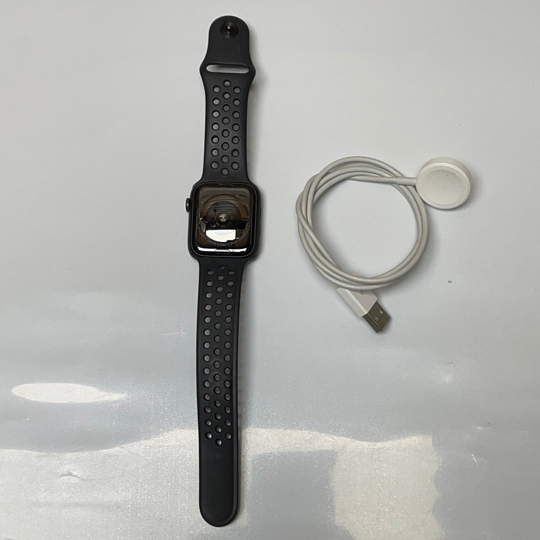 Apple Watch Series 5 GPS + Cellular Nike 44mm Alum Space Grey Acceptable Condition REF#015504323